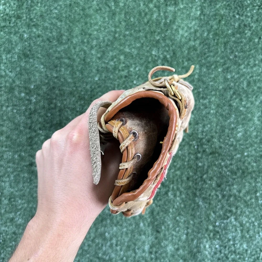 Rawlings baseball glove